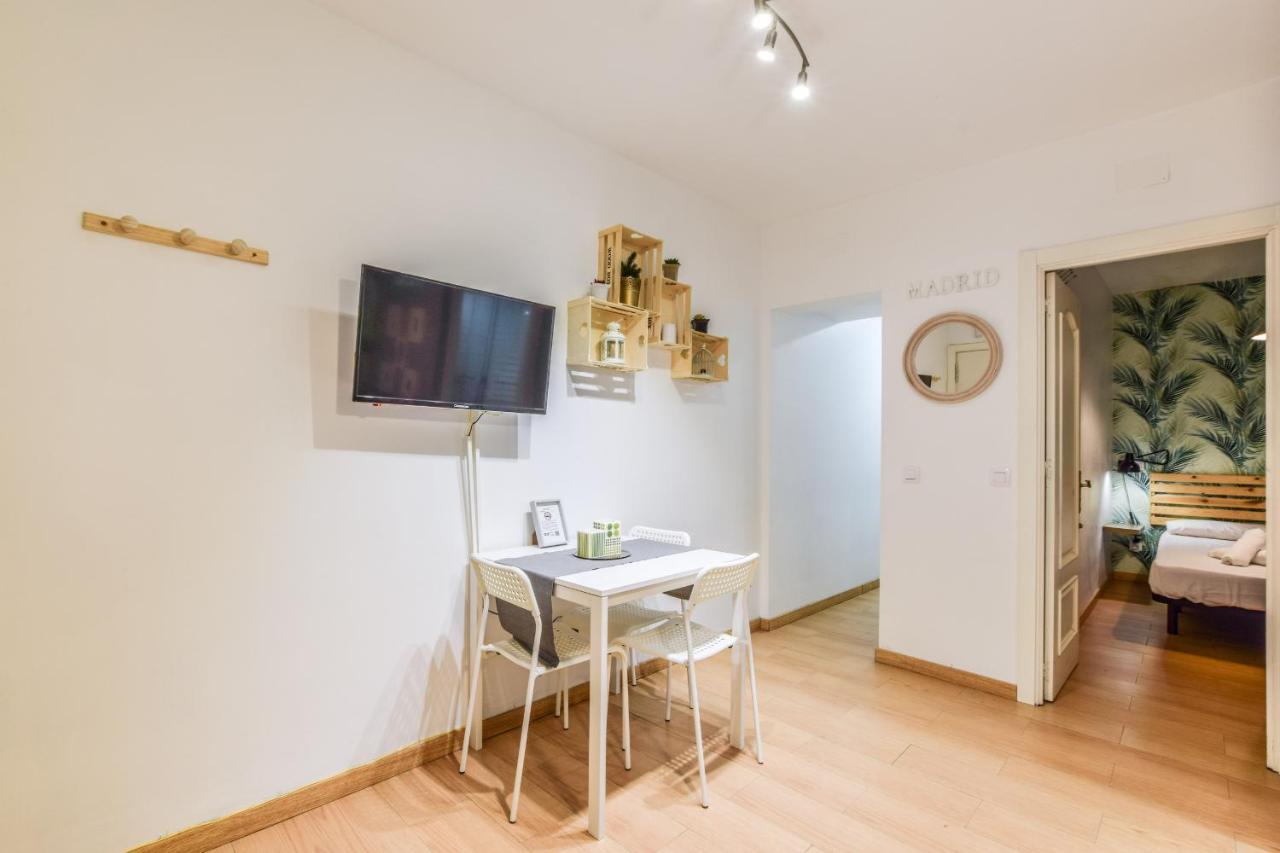 Ferienwohnung Acogedor Piso Madrid Centro Alquiler Temporal Exterior foto